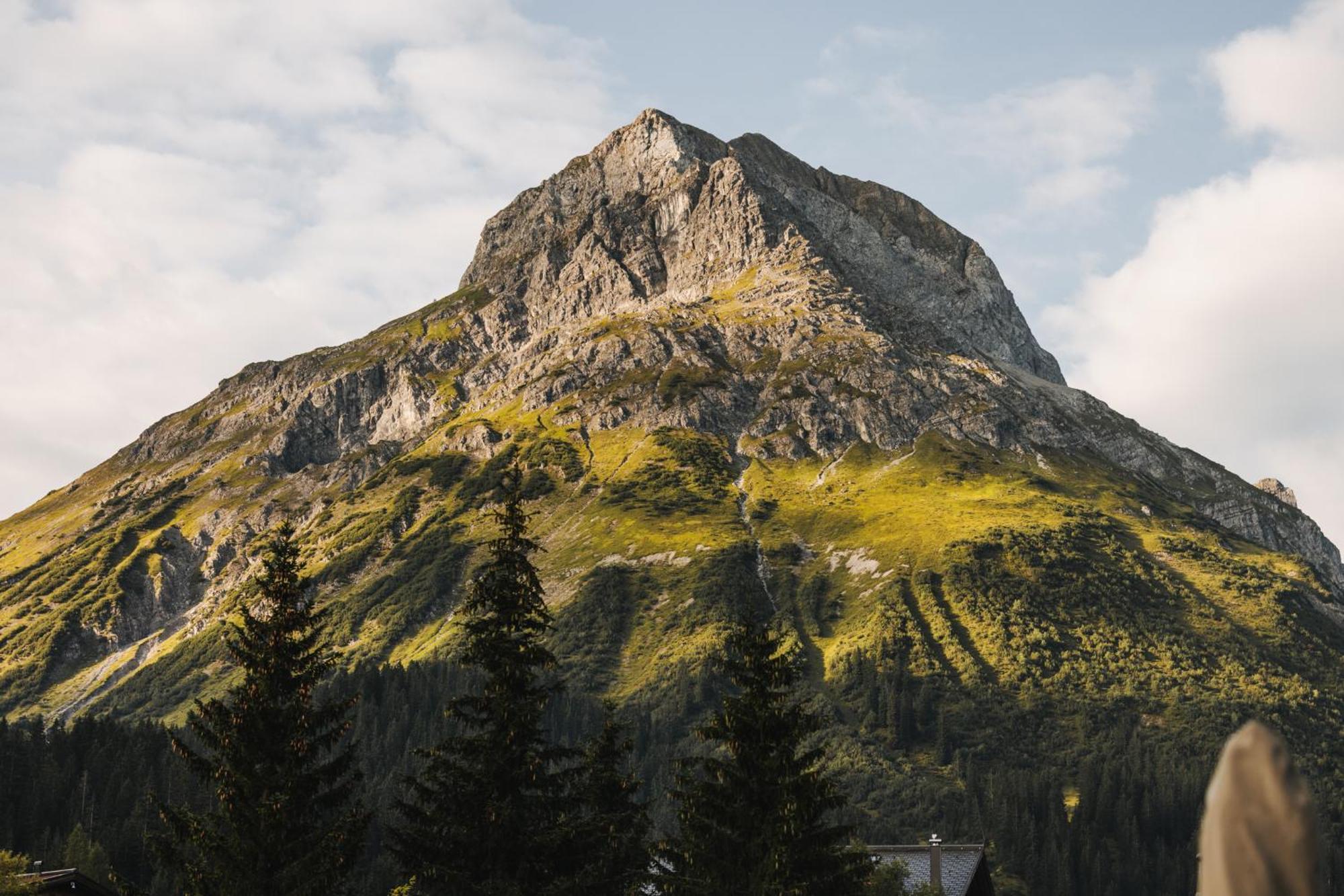 Hotel Arlberg Lech Exterior photo