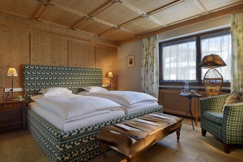Hotel Arlberg Lech Exterior photo