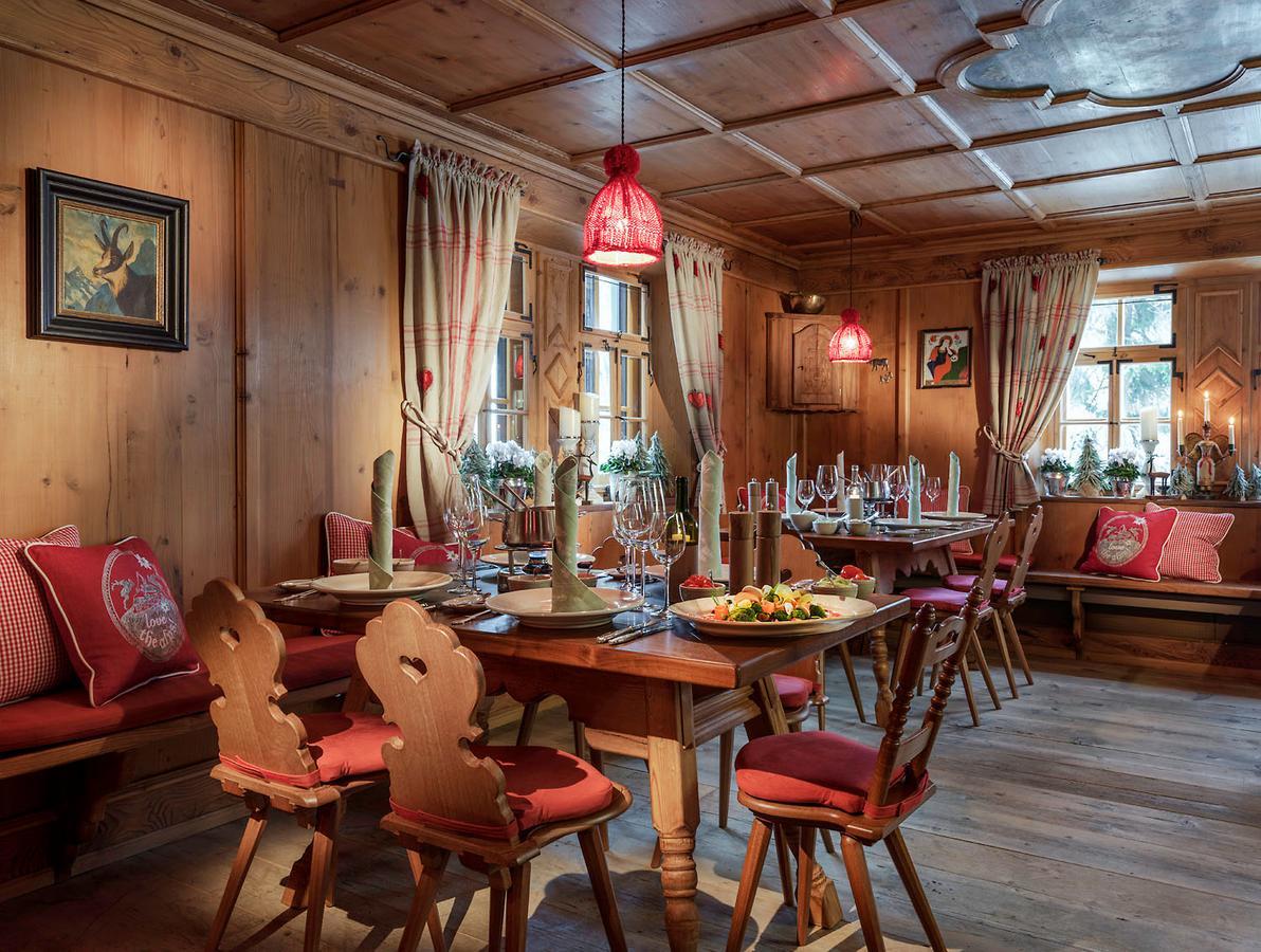 Hotel Arlberg Lech Exterior photo
